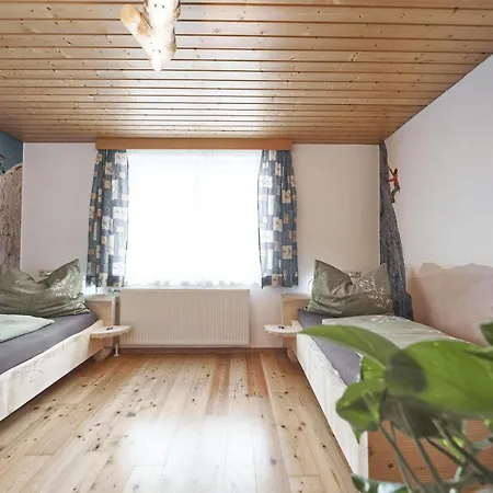 Xeis Nest Pensionat Admont
