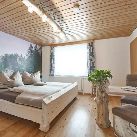 Pensionat Xeis Nest