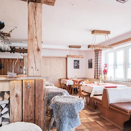 Pensionat Xeis Nest Admont