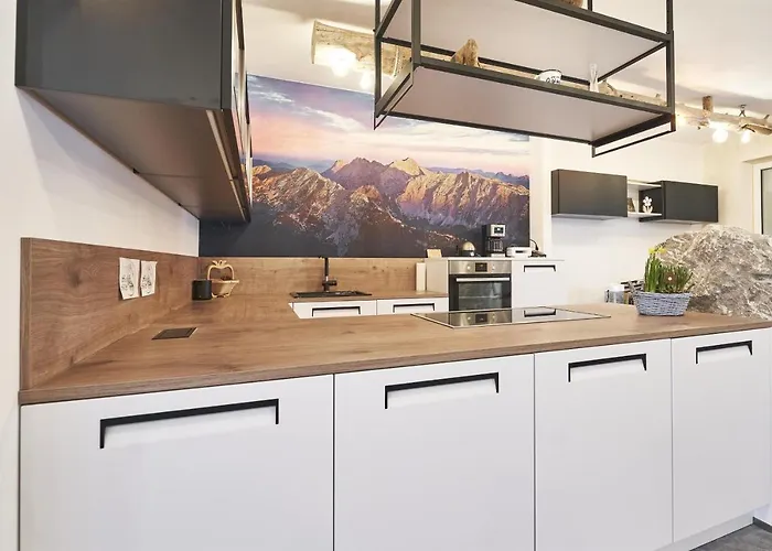 Xeis Nest بيت ضيافة 3*