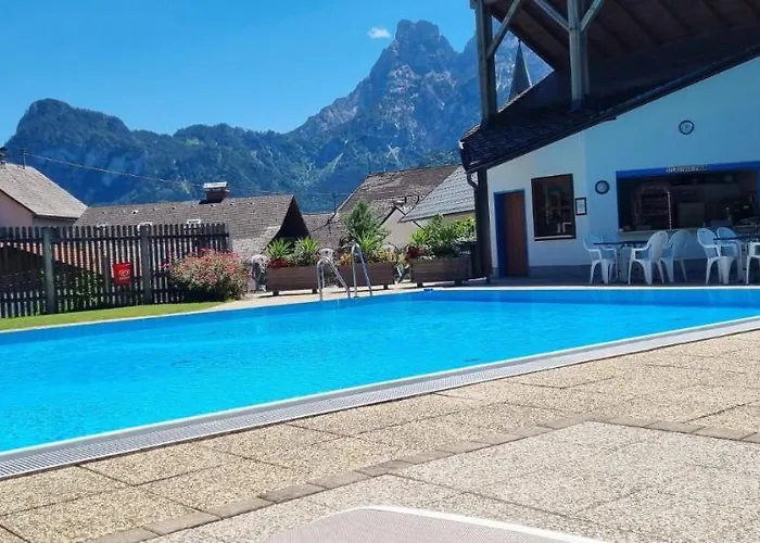 بيت ضيافة Xeis Nest 3*